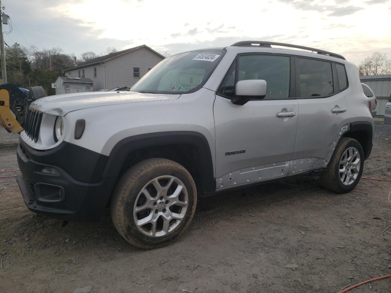 ZACCJBBT1FPB37092 2015 Jeep Renegade Latitude