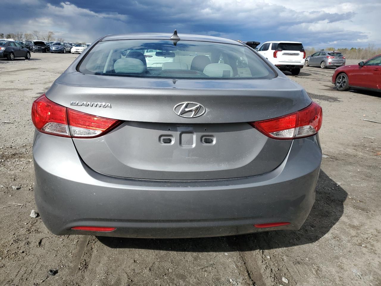 5NPDH4AE9DH178395 2013 Hyundai Elantra Gls