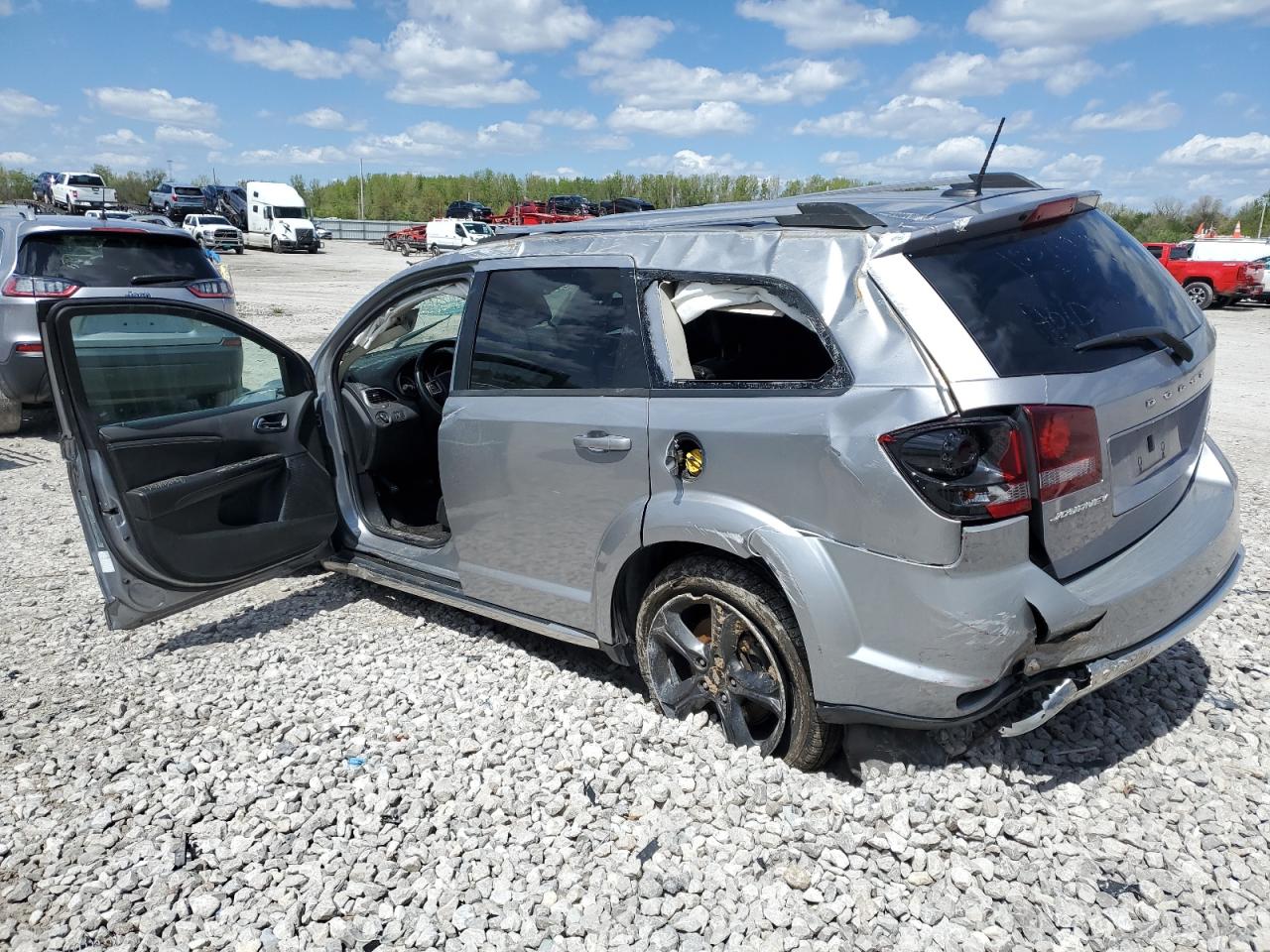 3C4PDCGG4JT378219 2018 Dodge Journey Crossroad