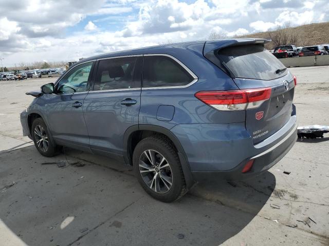 VIN 5TDBZRFH0KS978594 2019 Toyota Highlander, LE no.2