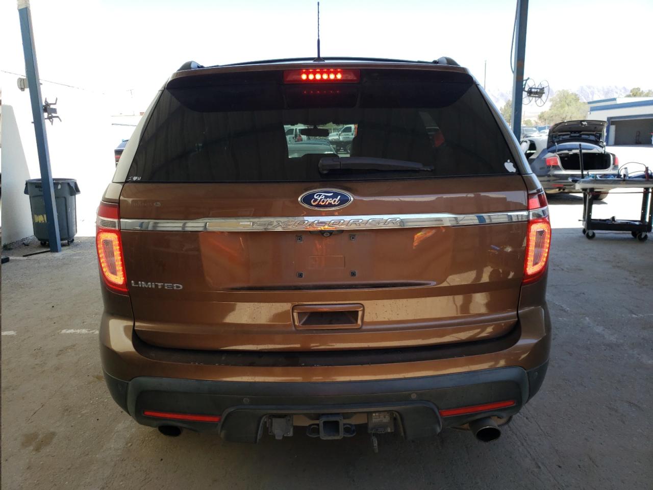 1FMHK7F83CGA86141 2012 Ford Explorer Limited