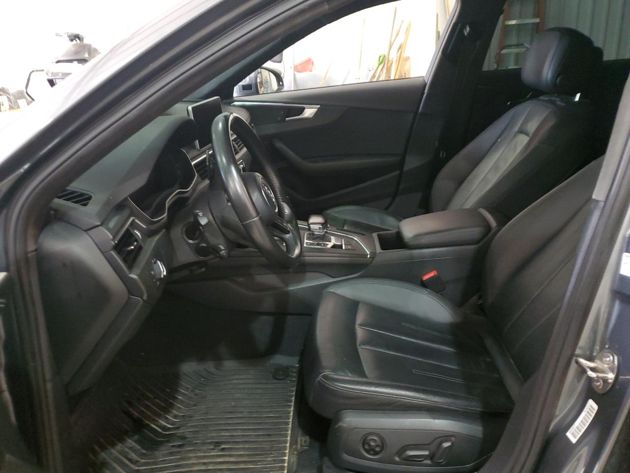 WAULNAF40HN008822 2017 Audi A4 Premium Plus