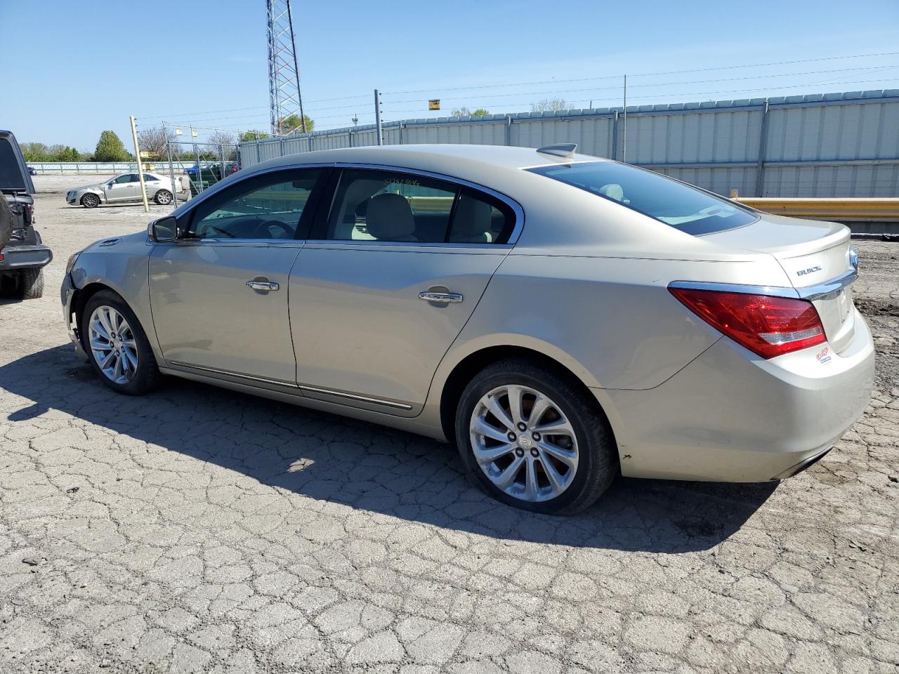 1G4GA5G31GF189446 2016 Buick Lacrosse