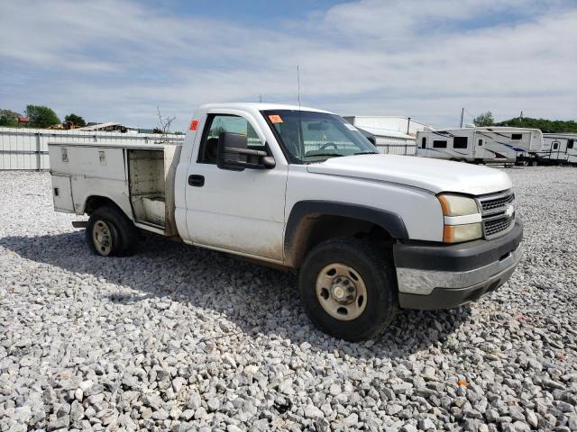 2005 Chevrolet Silverado C2500 Heavy Duty VIN: 1GCHC24UX5E323601 Lot: 51345414