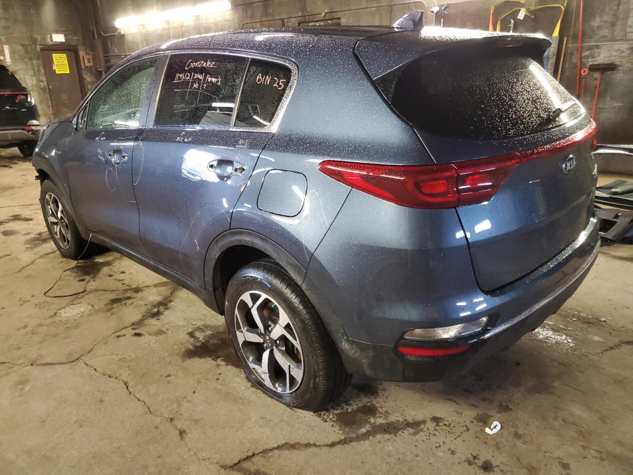 2022 Kia Sportage Lx vin: KNDPMCAC0N7006053