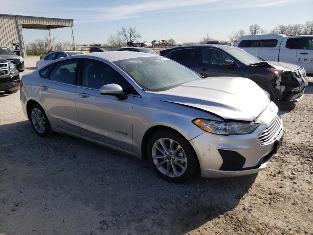 VIN 3FA6P0LU8KR121730 2019 Ford Fusion, SE no.4