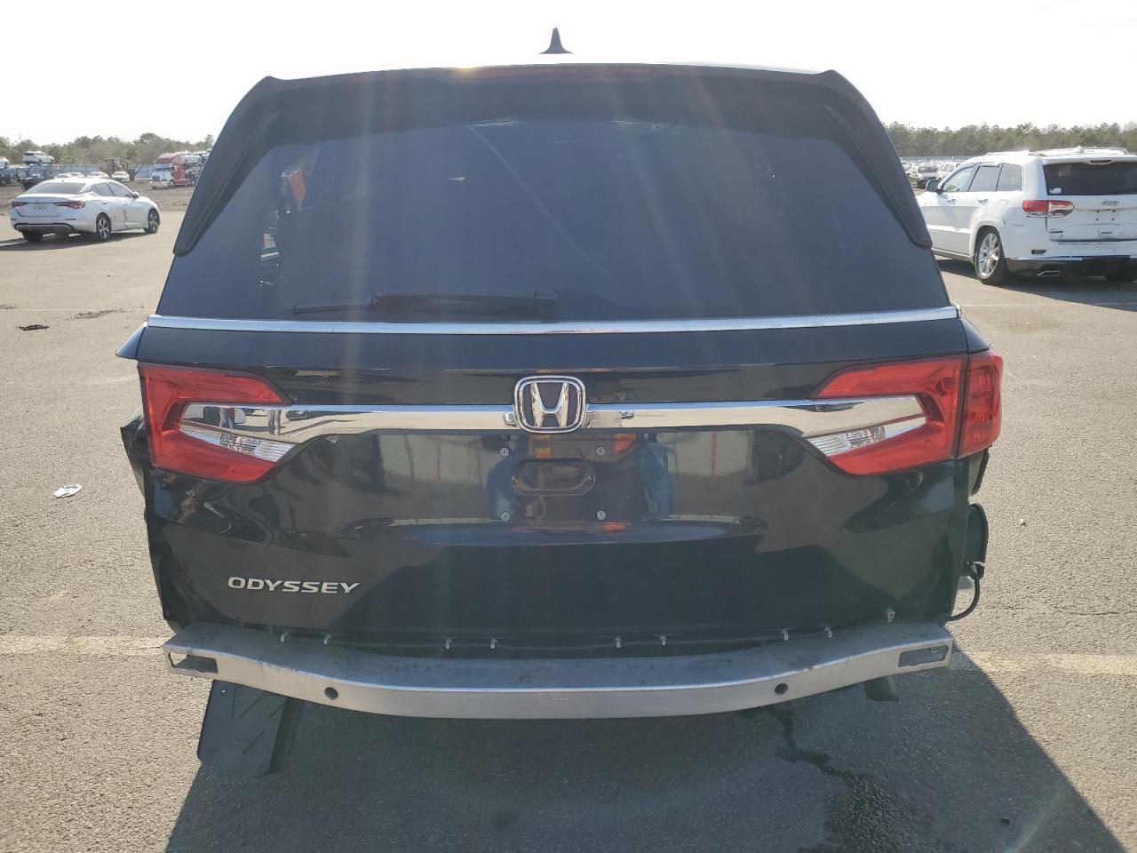 2019 Honda Odyssey Exl vin: 5FNRL6H72KB030009