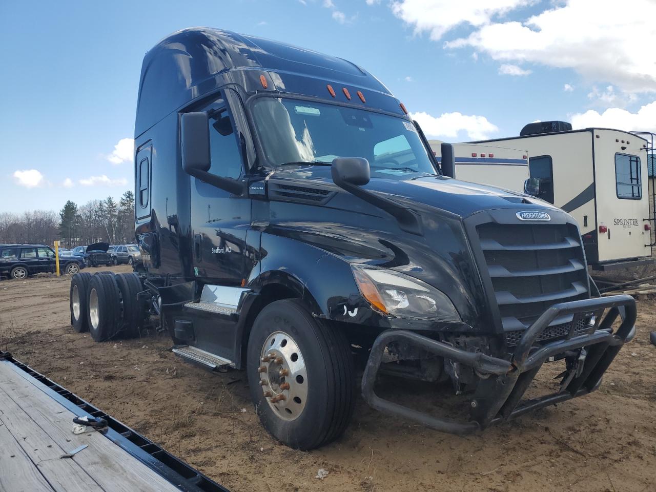 Freightliner Cascadia 2022 126" Sleepercab