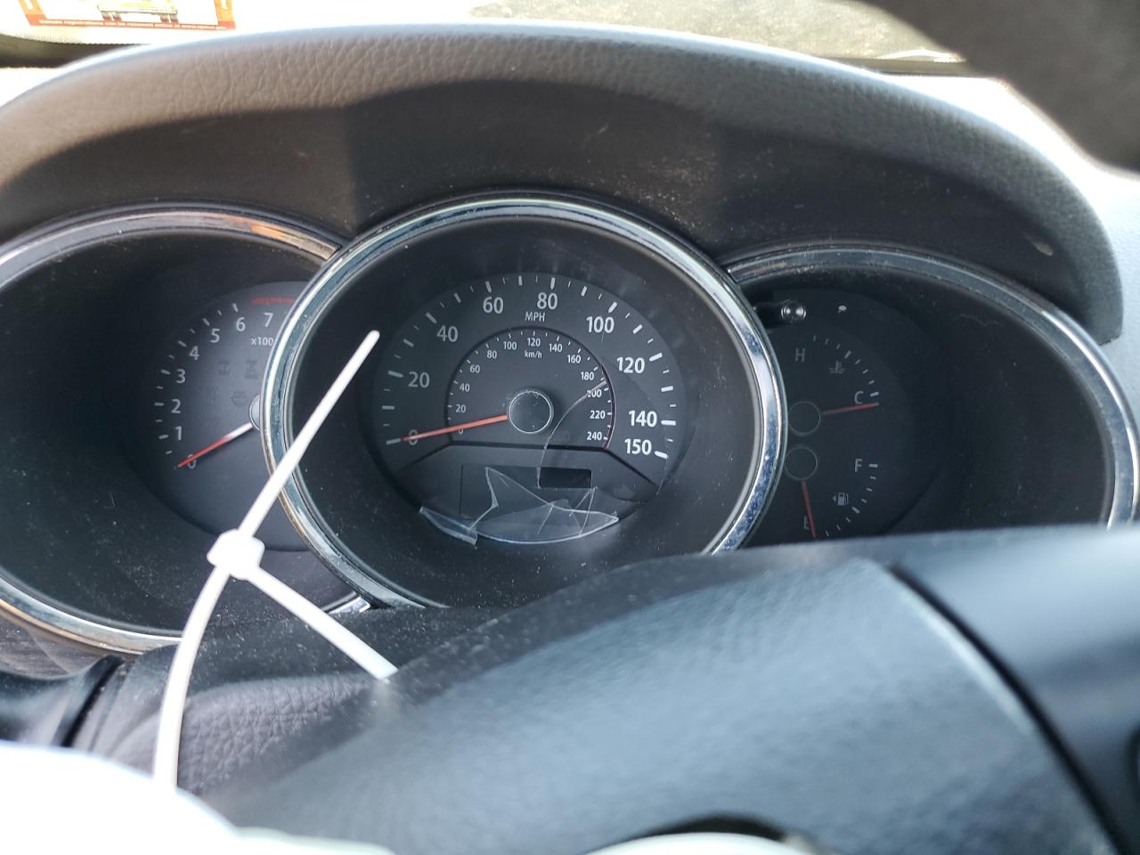 5XYKT3A18CG290947 2012 Kia Sorento Base