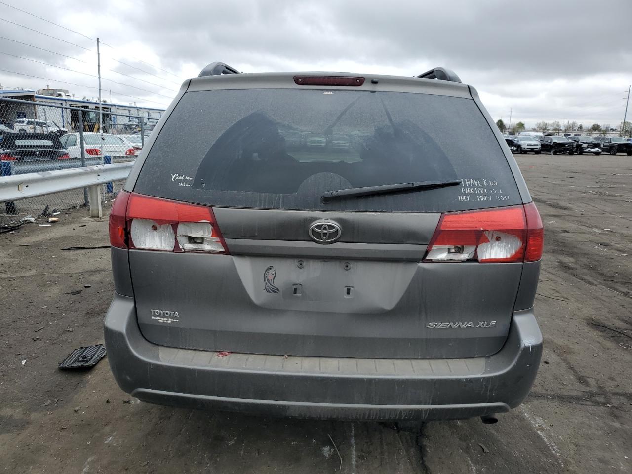 5TDZA22C75S231537 2005 Toyota Sienna Xle