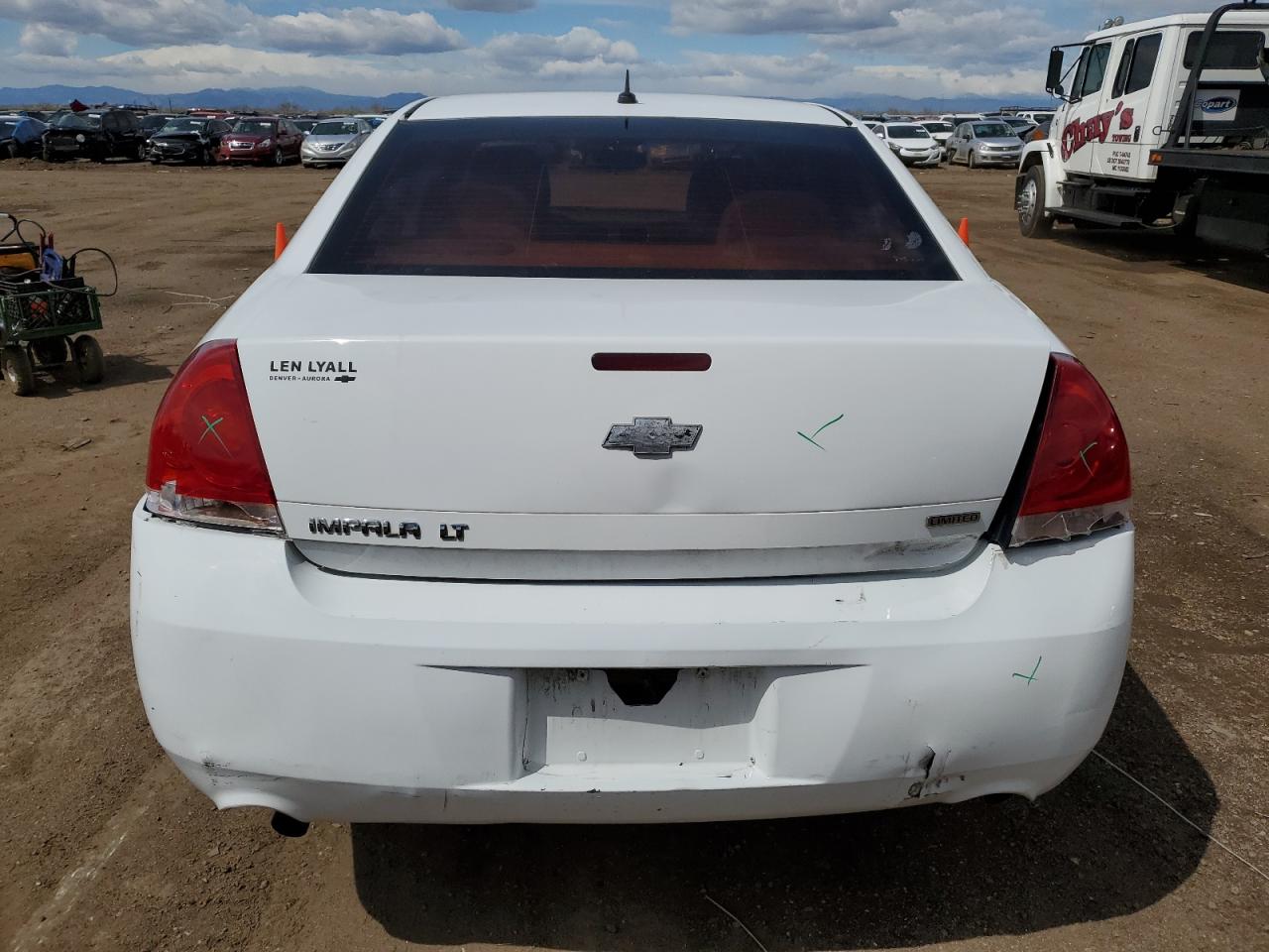 2G1WB5E30E1137223 2014 Chevrolet Impala Limited Lt