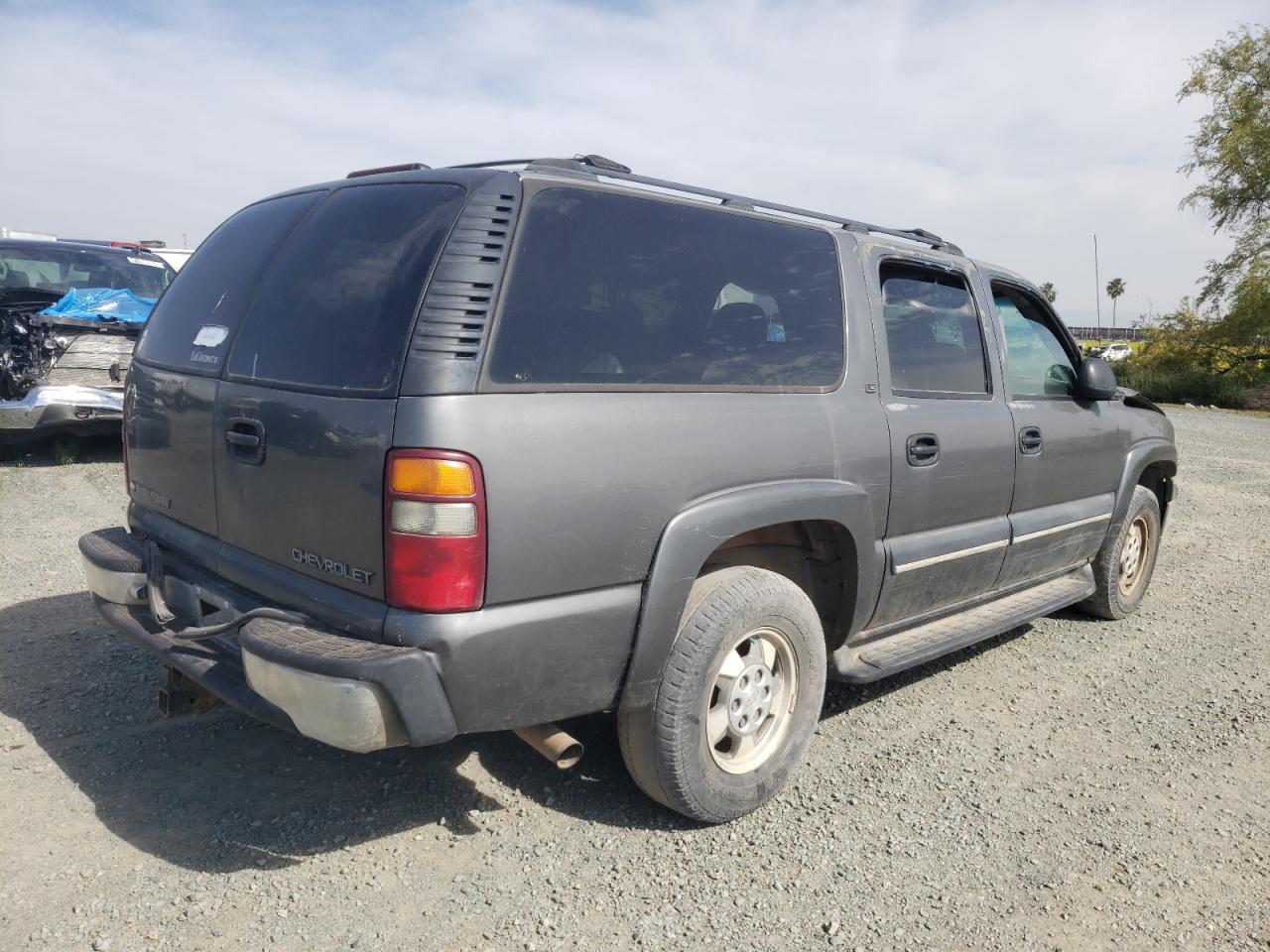 1GNEC16T72J130186 2002 Chevrolet Suburban C1500