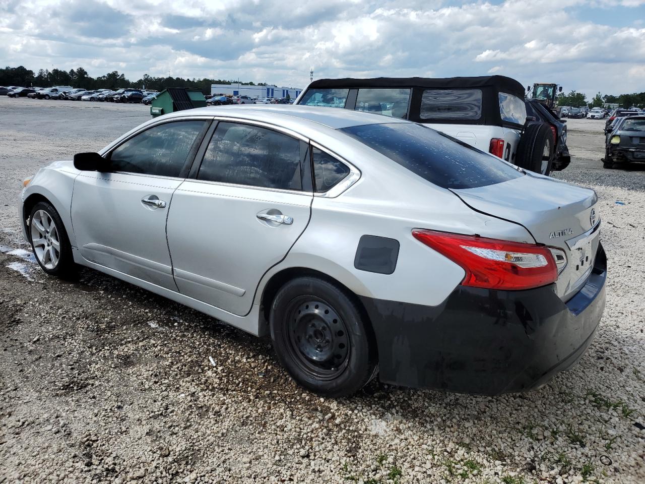 1N4AL3AP1HC150532 2017 Nissan Altima 2.5