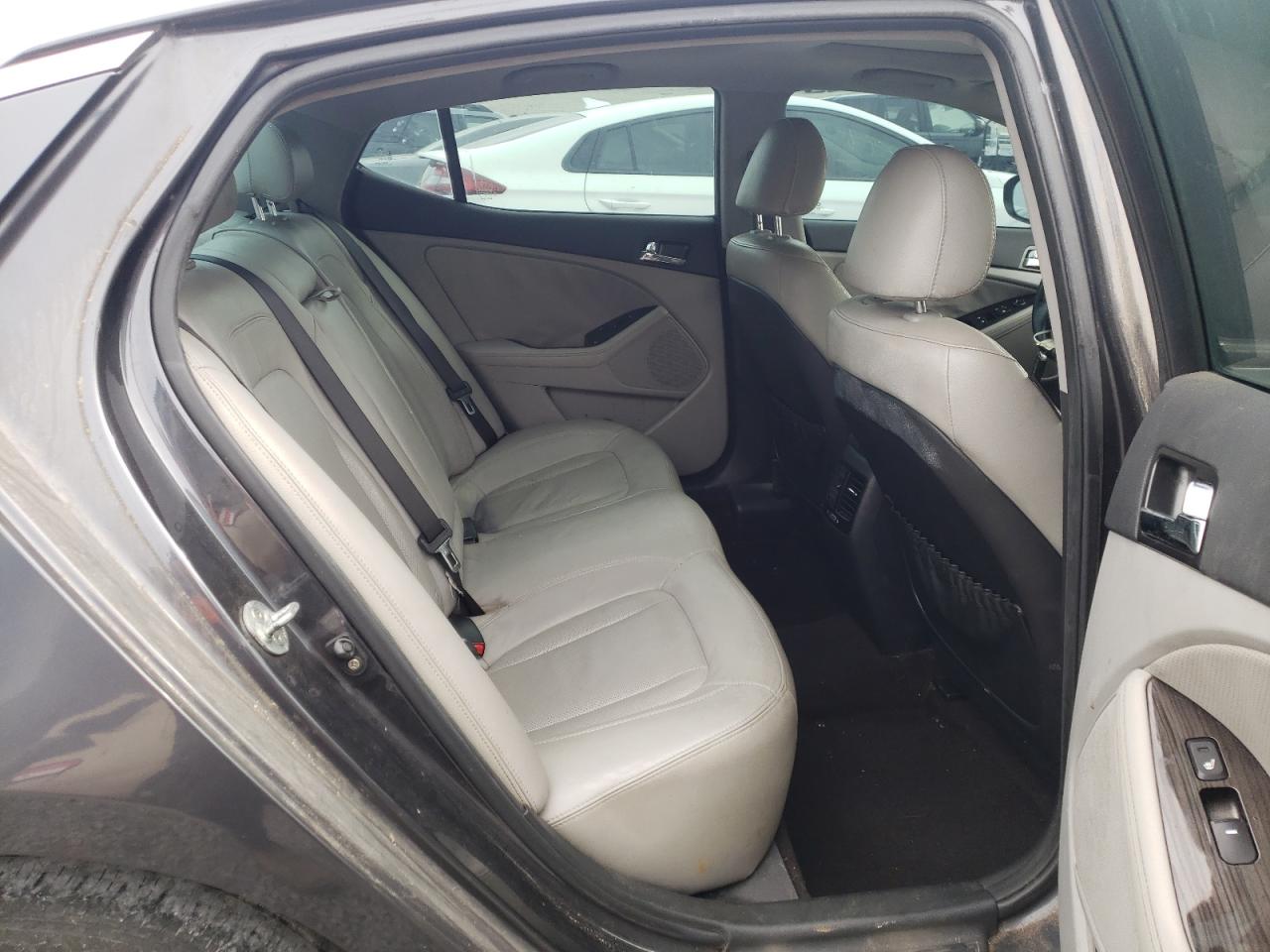 KNAGN4A73B5099922 2011 Kia Optima Ex