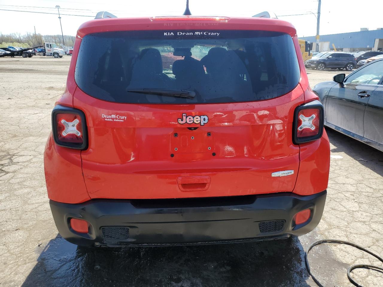 ZACCJABB7JPH70061 2018 Jeep Renegade Latitude