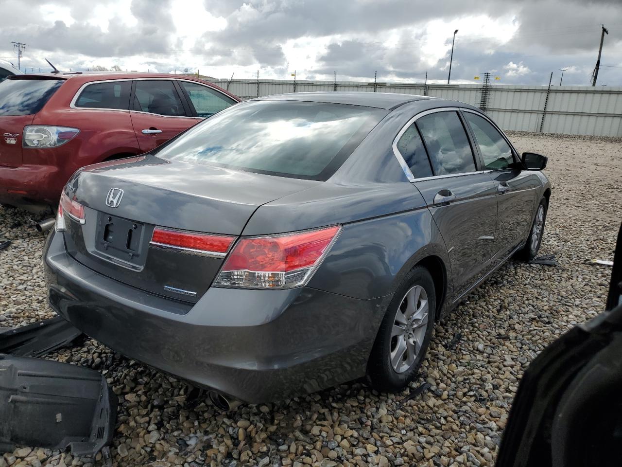 1HGCP2F62CA042427 2012 Honda Accord Se