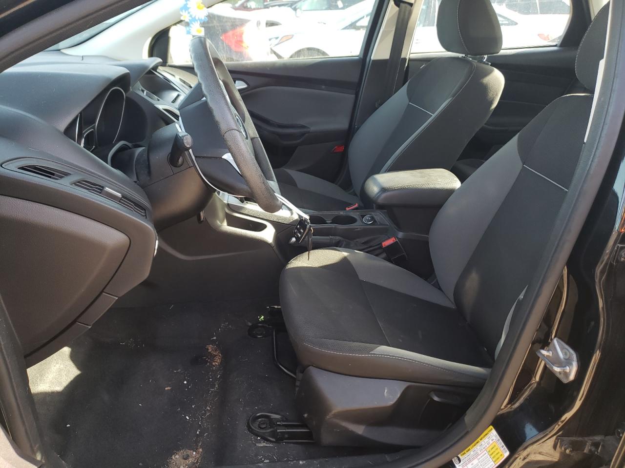 1FADP3F21EL118027 2014 Ford Focus Se