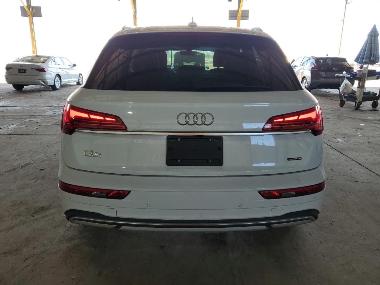 WA1AAAFY4M2026867 2021 Audi Q5 Premium