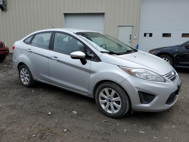 Vin: 3fadp4bj7dm108652, lot: 50817104, ford fiesta se 20134