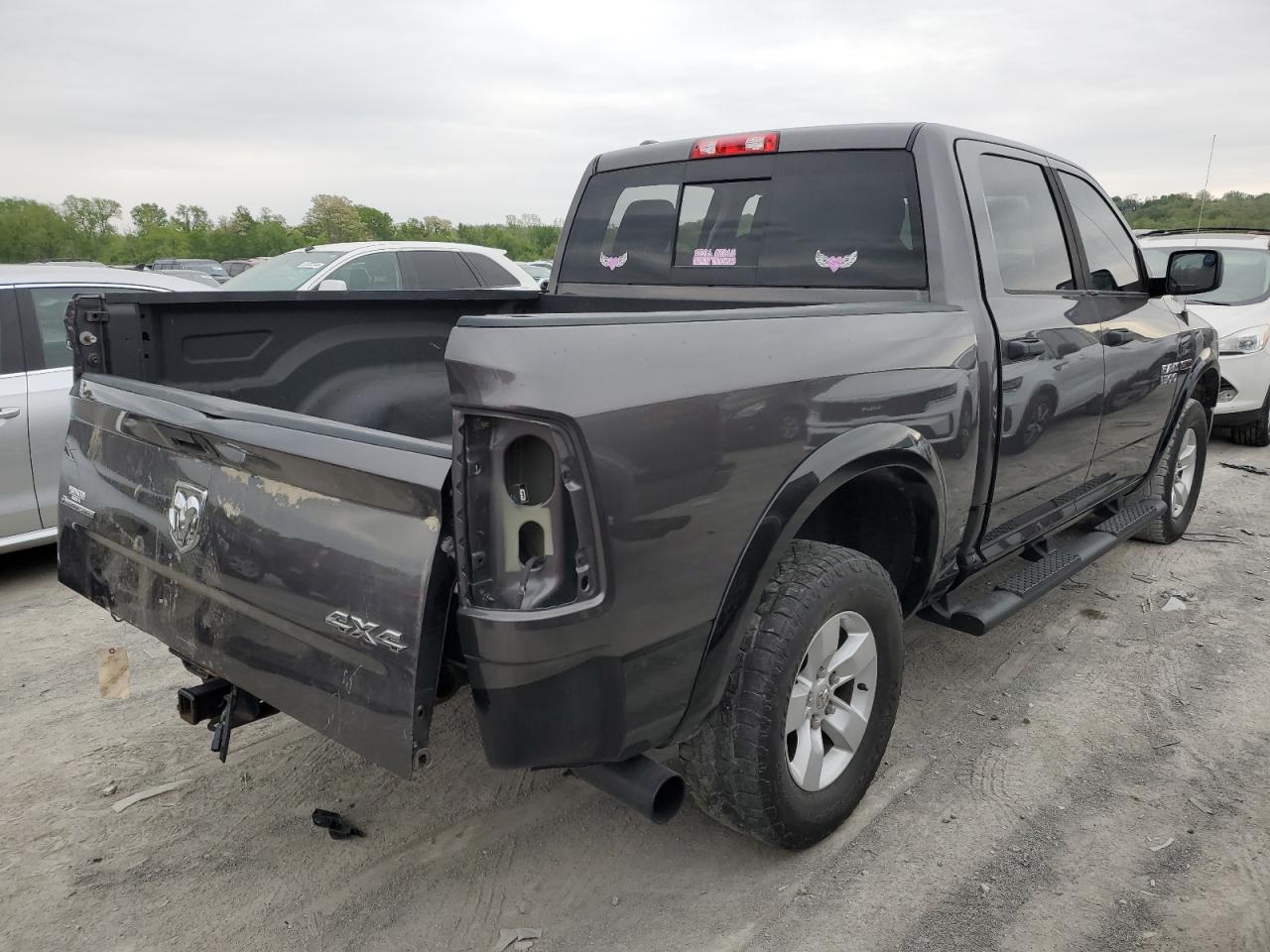 1C6RR7LM1GS347069 2016 Ram 1500 Slt