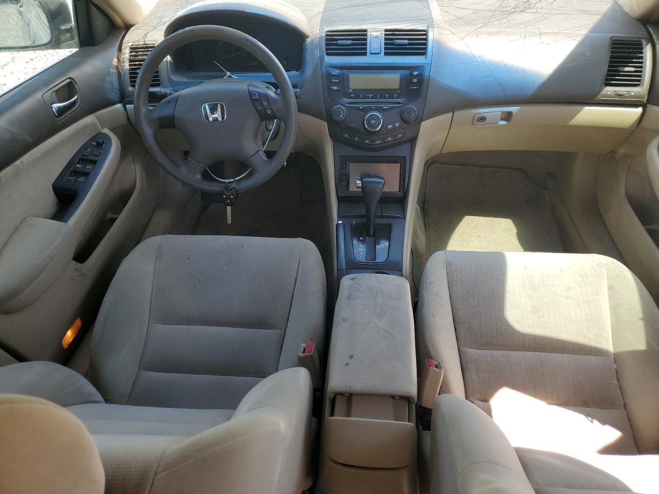 3HGCM56394G704118 2004 Honda Accord Lx