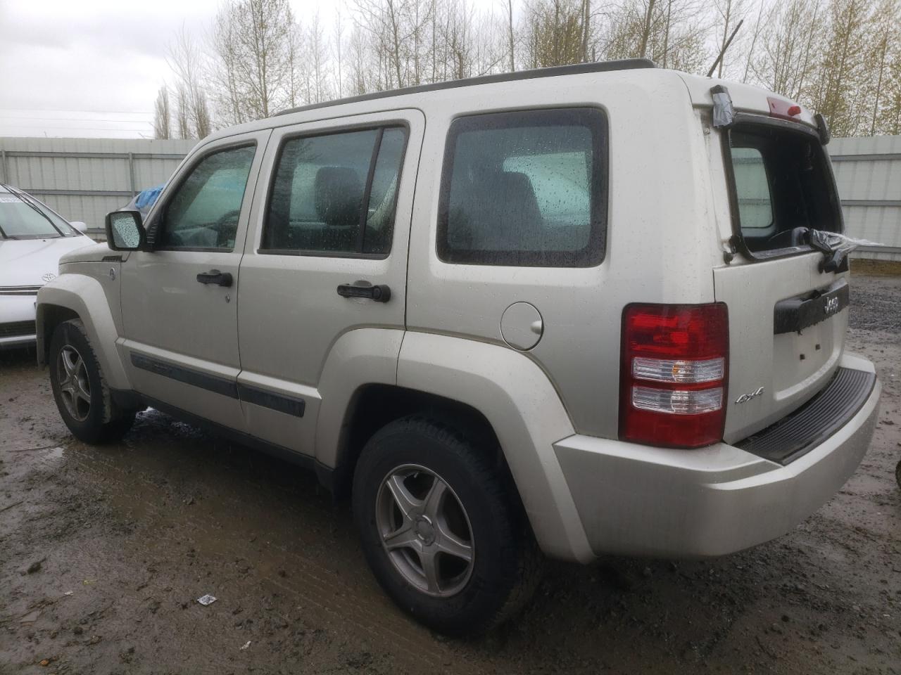 1J8GN28K89W555427 2009 Jeep Liberty Sport