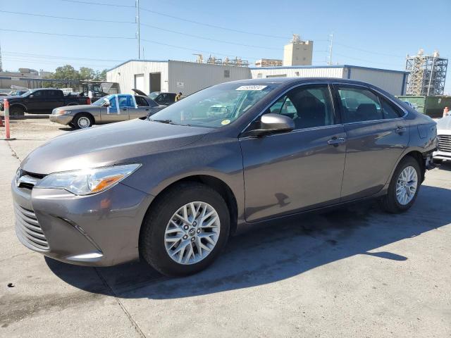 Lot #2487468623 2017 TOYOTA CAMRY LE salvage car