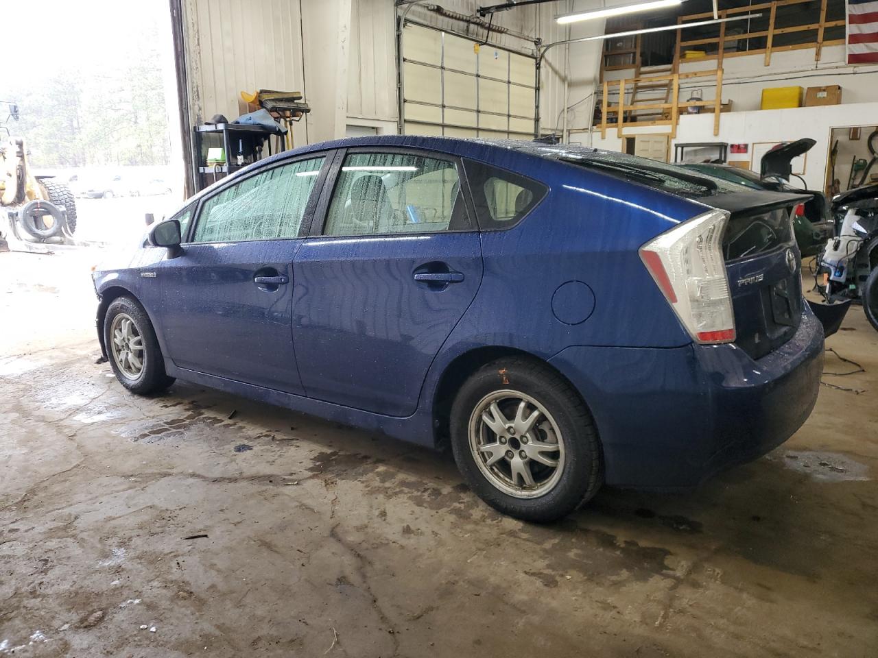 JTDKN3DU2B1368590 2011 Toyota Prius