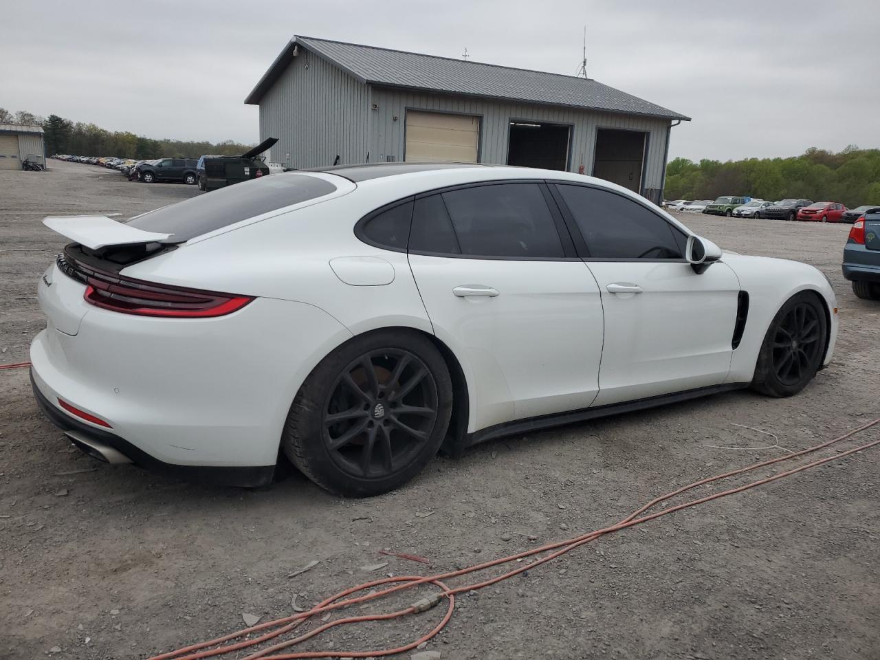 WP0AA2A71JL100679 2018 Porsche Panamera 4