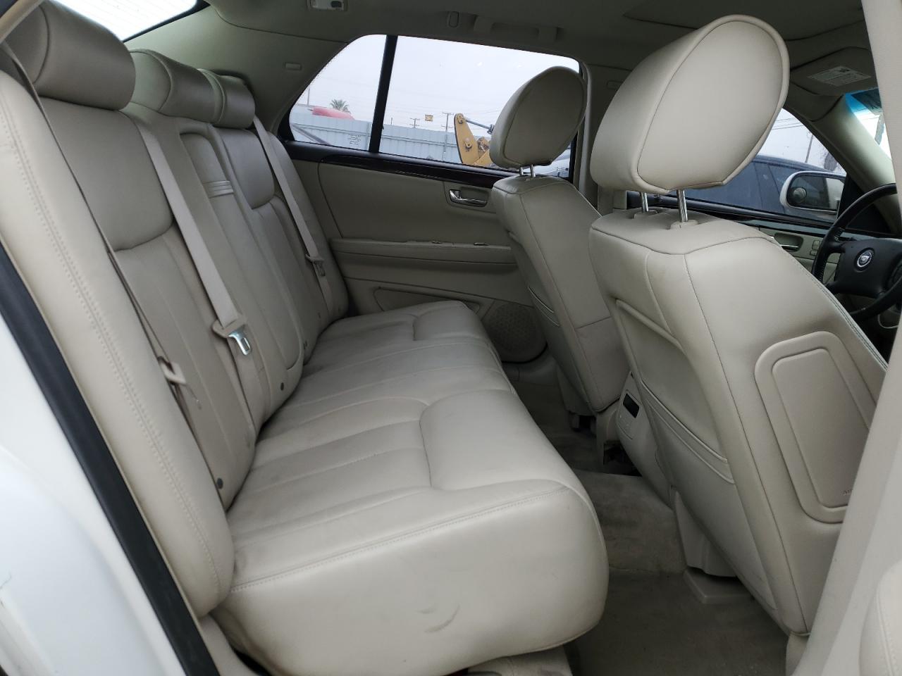 1G6KD5E69BU135645 2011 Cadillac Dts Luxury Collection
