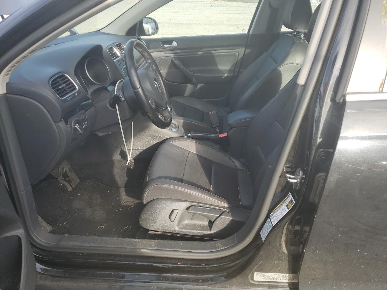 3VWPL7AJ5BM675930 2011 Volkswagen Jetta Tdi