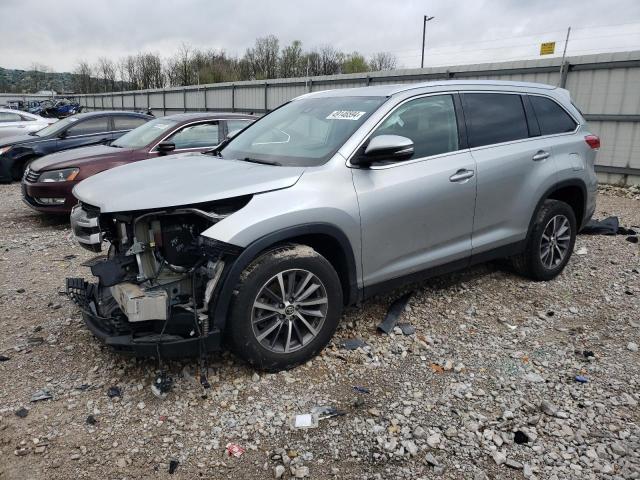 VIN 5TDKZRFH9KS558610 2019 Toyota Highlander, SE no.1