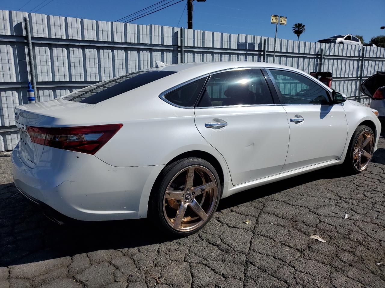 2016 Toyota Avalon Xle vin: 4T1BK1EB8GU220407