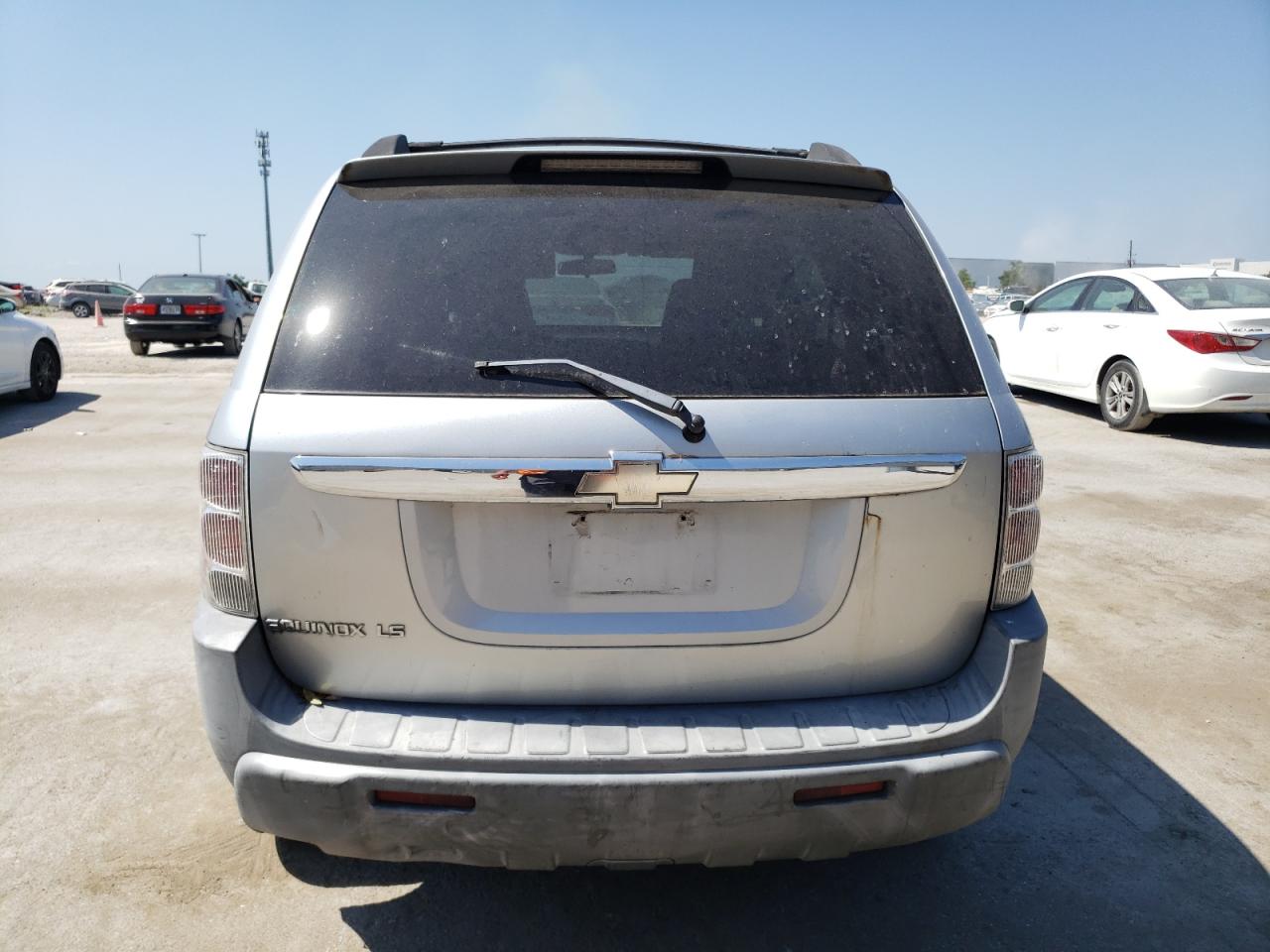 2CNDL13F556103018 2005 Chevrolet Equinox Ls