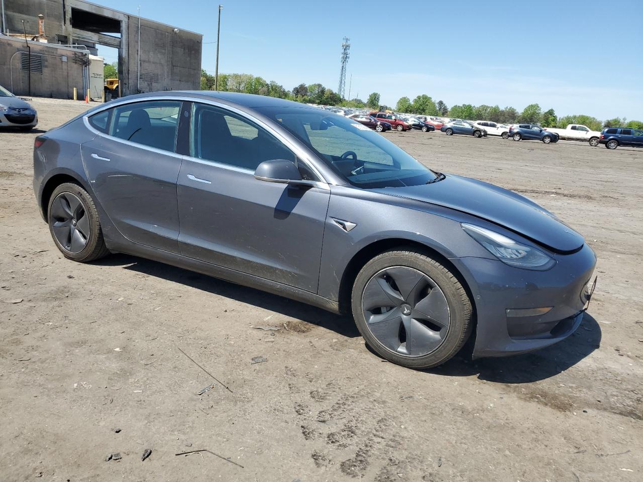 5YJ3E1EB8JF119495 2018 Tesla Model 3