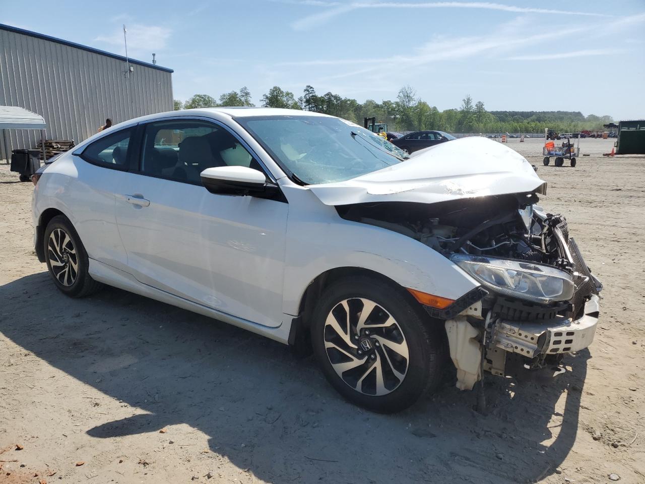 2HGFC4B07HH302366 2017 Honda Civic Lx