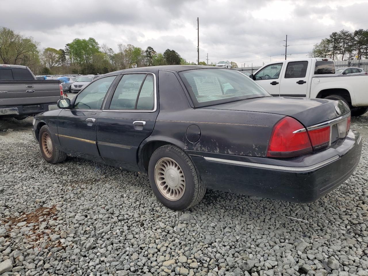 2MEFM75W7YX660052 2000 Mercury Grand Marquis Ls