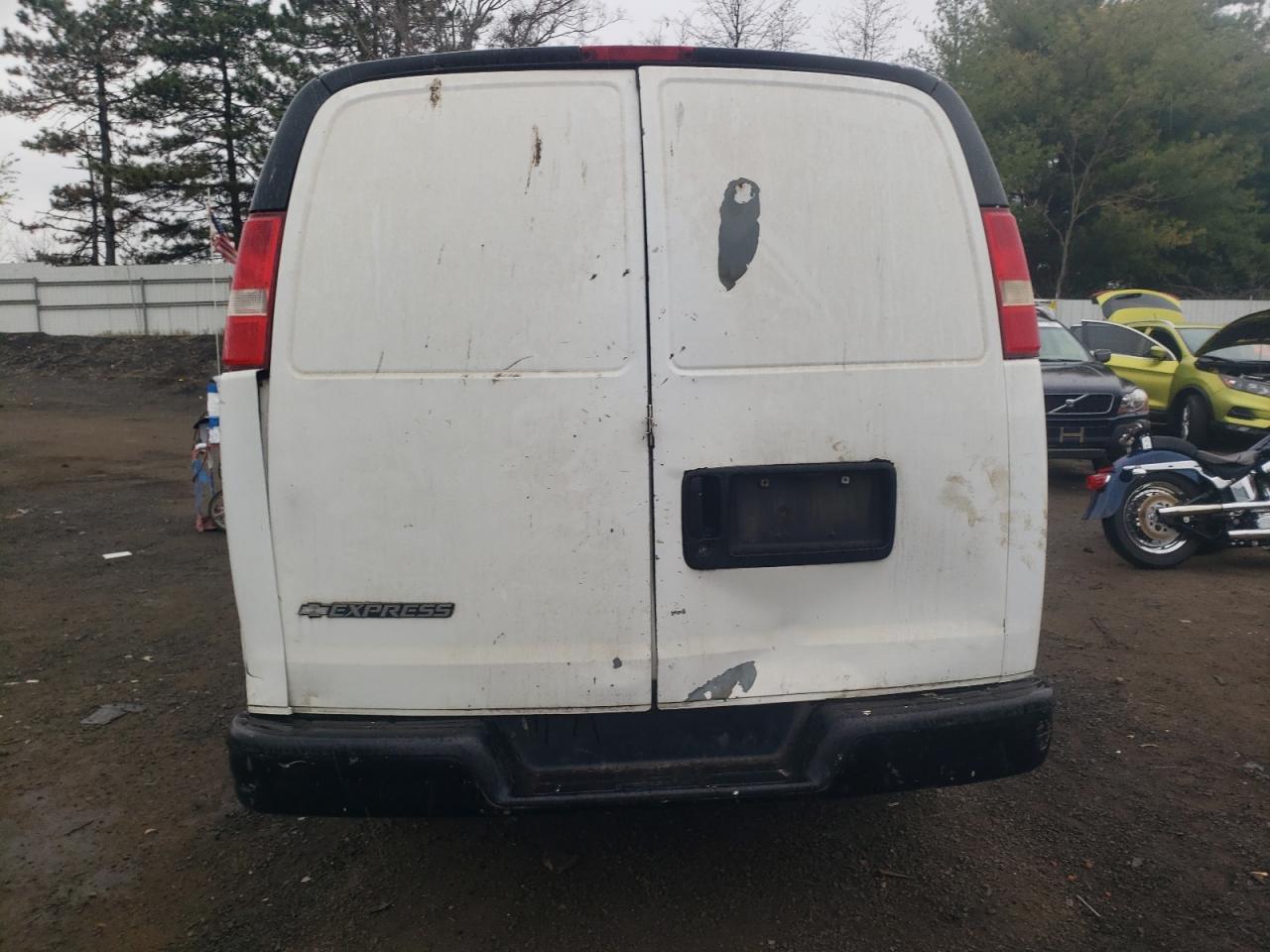 1GCGG25VX71175919 2007 Chevrolet Express G2500