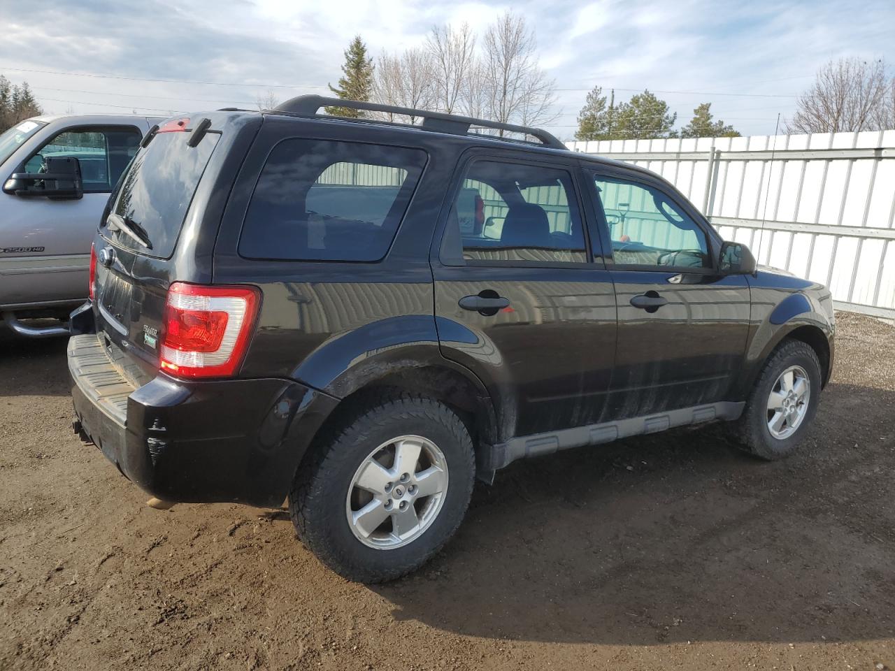 1FMCU0DG2CKA18447 2012 Ford Escape Xlt