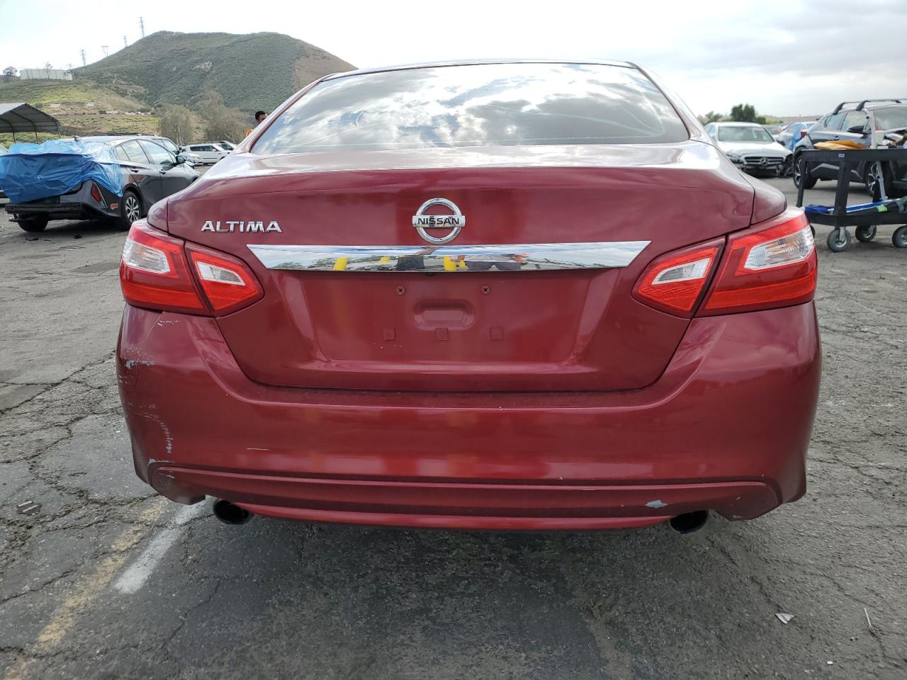 1N4AL3AP3GC186575 2016 Nissan Altima 2.5