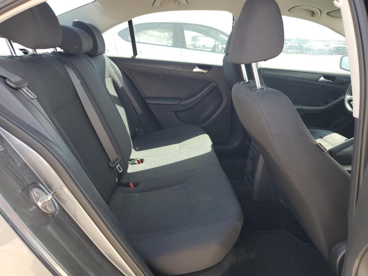 3VW267AJ6GM313663 2016 Volkswagen Jetta S