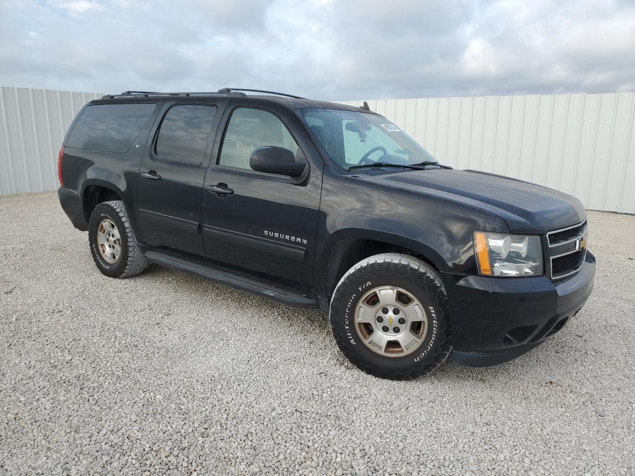 2013 Chevrolet Suburban C1500 Lt vin: 1GNSCJE09DR191151