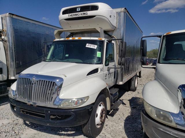 Lot #2459114311 2004 INTERNATIONAL 4000 4300 salvage car