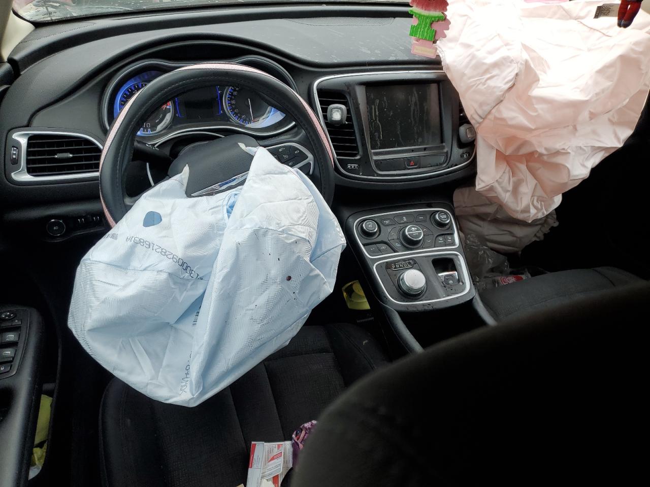 1C3CCCAB5GN140519 2016 Chrysler 200 Limited