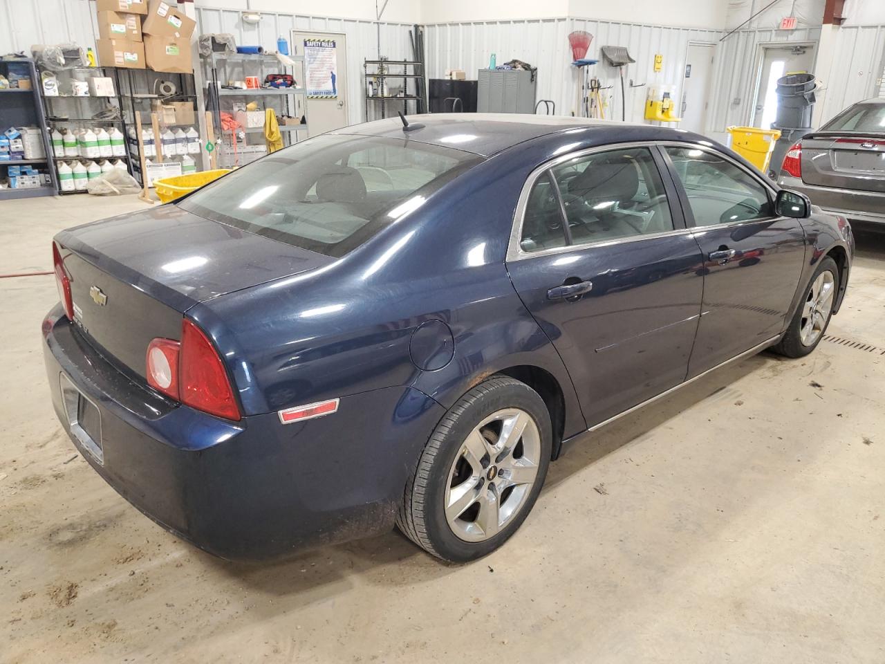 1G1ZC5EB9AF309222 2010 Chevrolet Malibu 1Lt