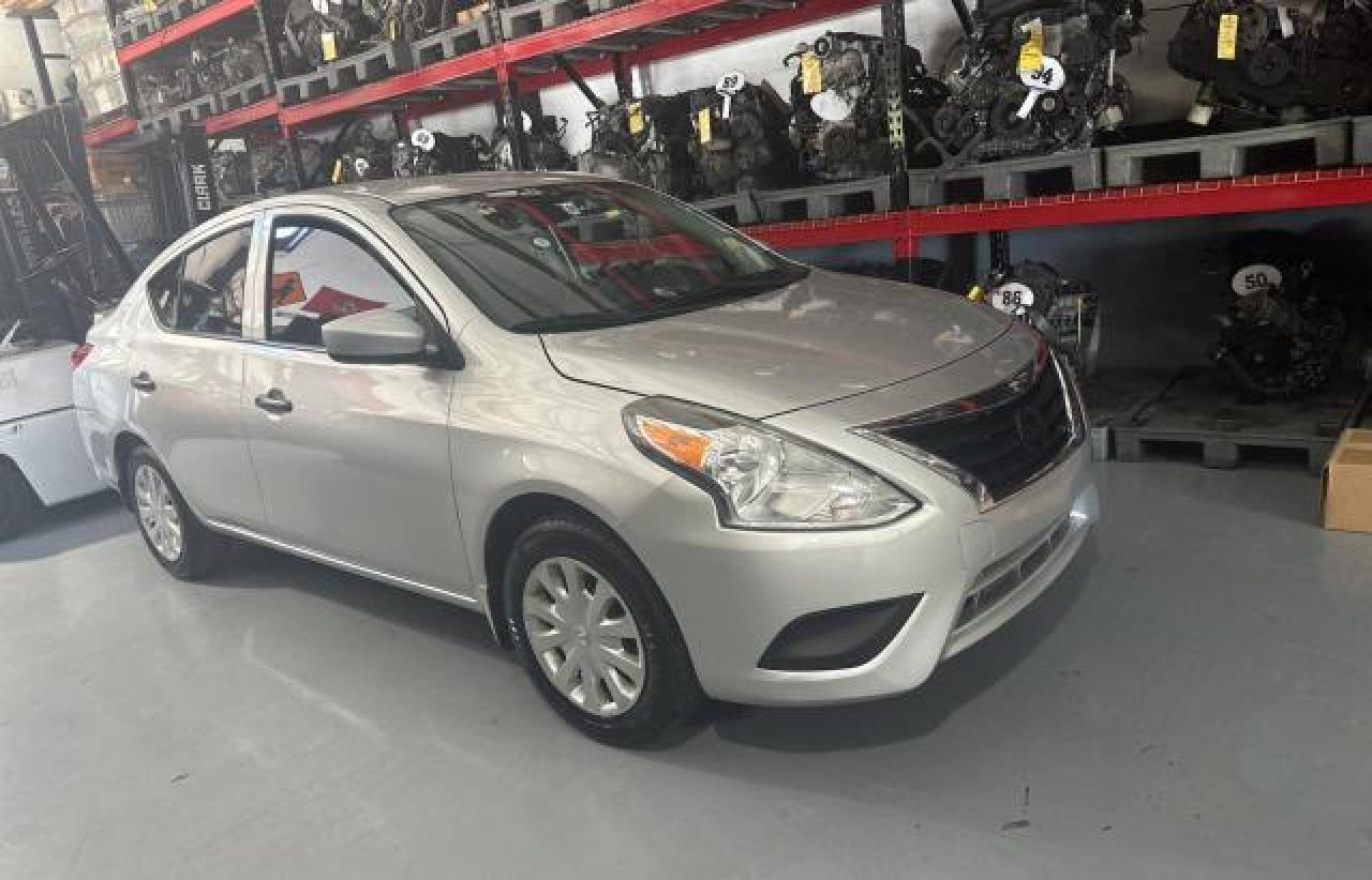 2016 Nissan Versa S vin: 3N1CN7AP5GL839385