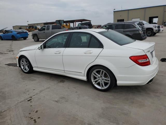 VIN WDDGF8AB3EG242734 2014 Mercedes-Benz C-Class, 3... no.2