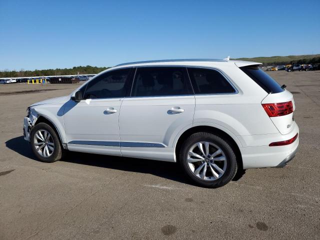 VIN WA1LAAF71JD039608 2018 Audi Q7, Premium Plus no.2