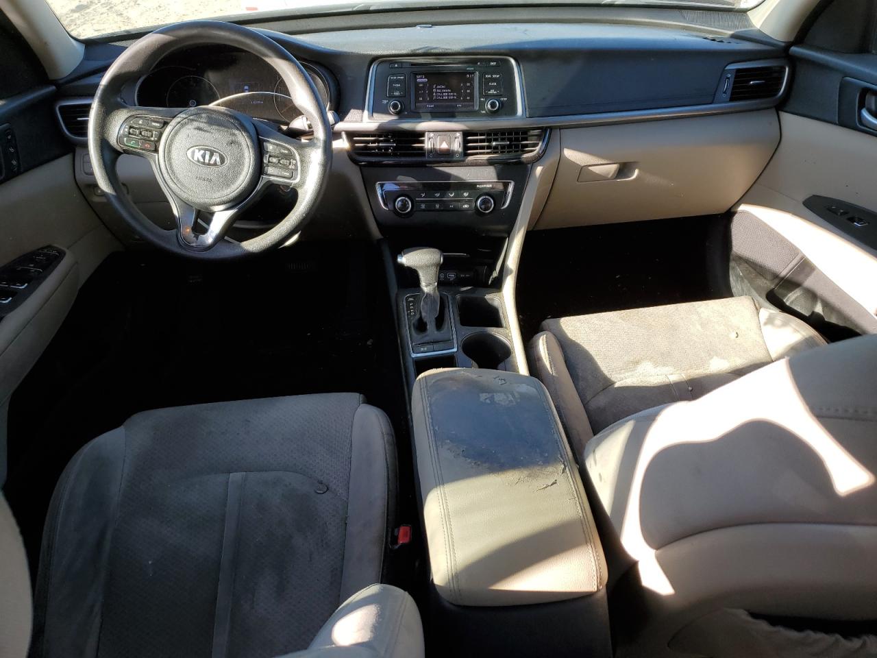 5XXGT4L32GG007608 2016 Kia Optima Lx