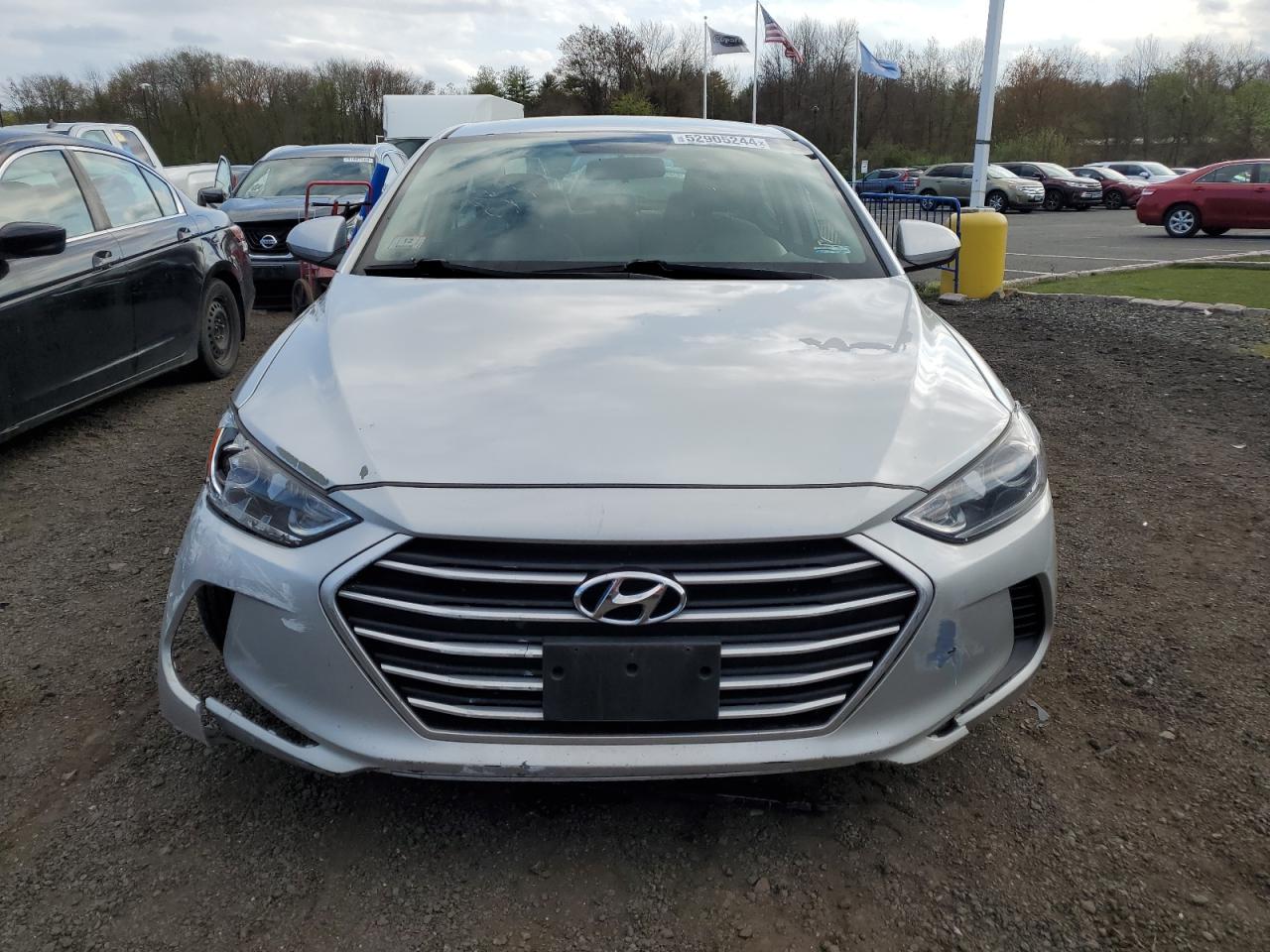 5NPD84LF6HH186658 2017 Hyundai Elantra Se